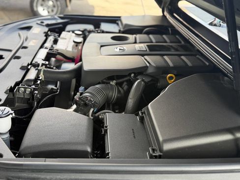 Used 2024 Lexus GX 550 image 99