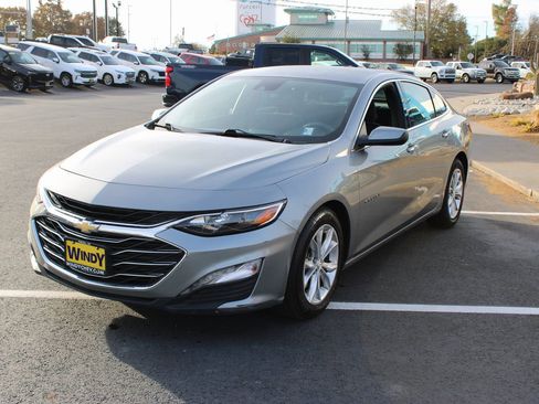 Used 2023 Chevrolet Malibu LT FWD image 4