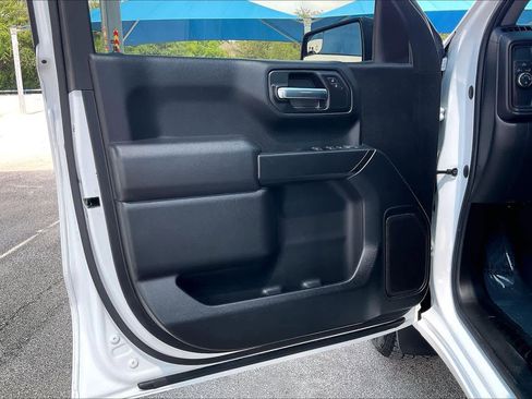 Used 2023 Chevrolet Silverado 1500 Custom RWD image 21
