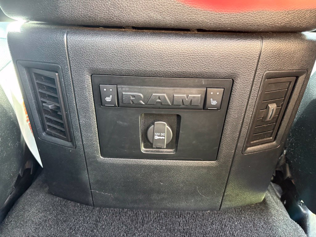 Used 2016 RAM 1500 Laramie w/ Convenience Group AWD/4WD image 44