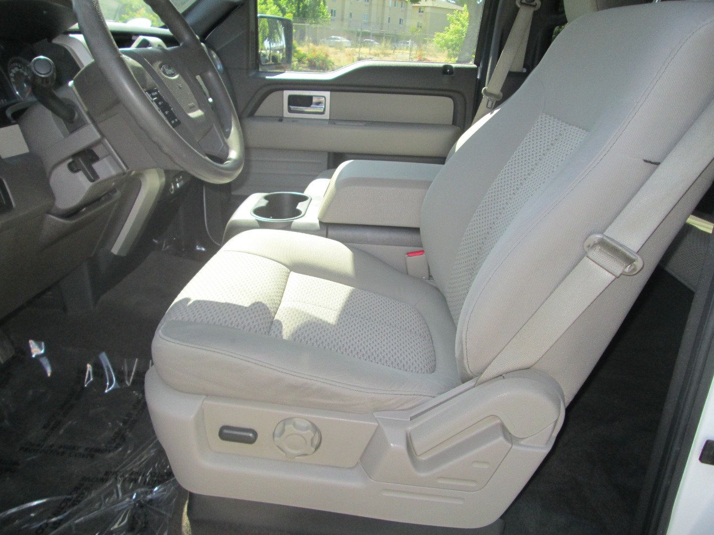 Used 2009 Ford F150 XLT AWD/4WD image 9