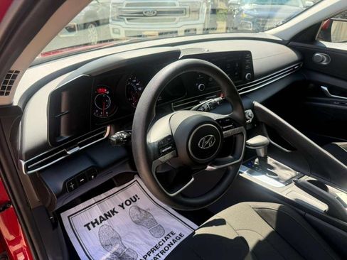 Certified 2023 Hyundai Elantra SEL FWD image 14