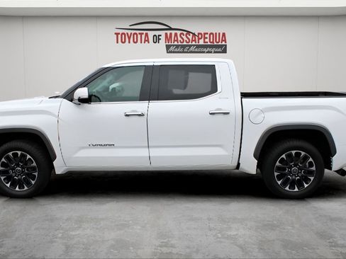 Used 2023 Toyota Tundra Limited AWD/4WD image 26