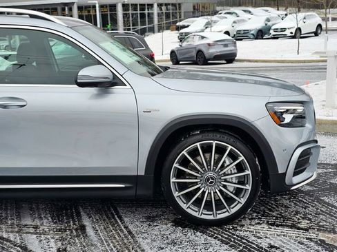 New 2026 Mercedes-Benz GLB 35 AMG 4MATIC image 5