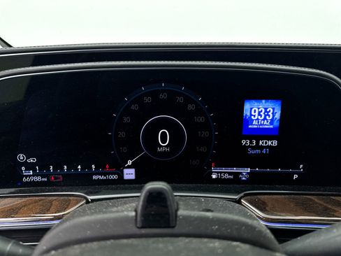 Used 2021 Cadillac Escalade Sport Platinum image 37