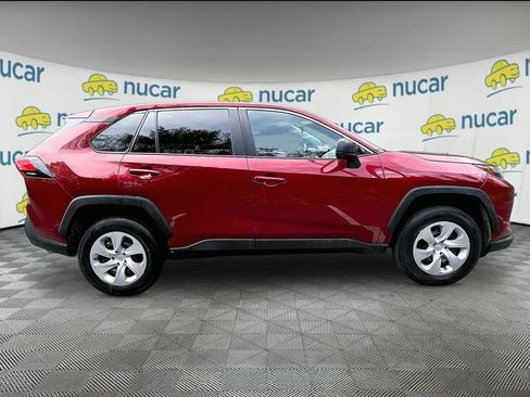Used 2024 Toyota RAV4 LE AWD/4WD image 9