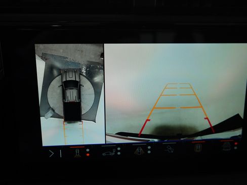 Used 2024 GMC Sierra 2500 AT4X image 31