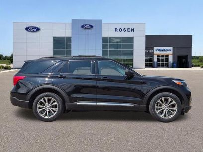 Certified 2023 Ford Explorer XLT w/ Equipment Group 202A