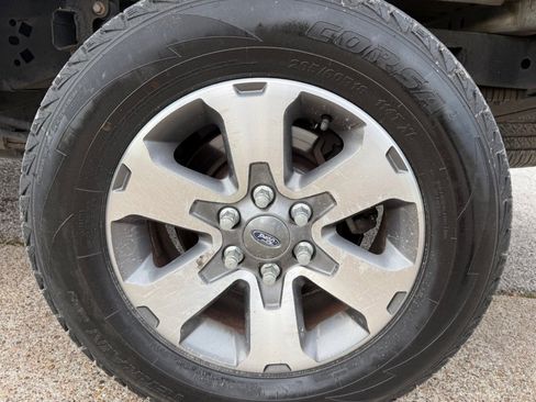 Used 2012 Ford F150 XLT w/ XLT Custom Pkg image 20