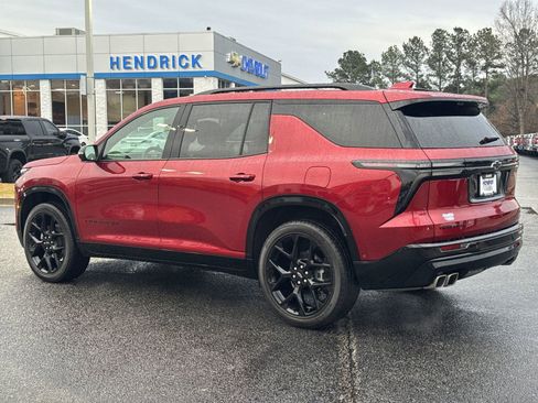 Used 2024 Chevrolet Traverse RS w/ LPO, Floor Liner Package image 8