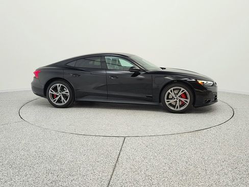 Used 2023 Audi e-tron GT Premium Plus image 4