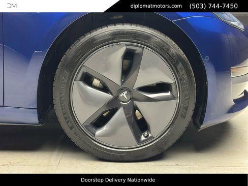 Used 2018 Tesla Model 3 Long Range image 34