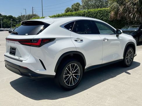 Used 2025 Lexus NX 350h AWD w/ Accessory Package (Z2) image 7
