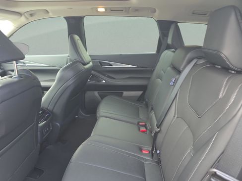 Used 2026 INFINITI QX60 Luxe w/ Cargo Package AWD/4WD image 6