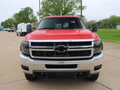 Used 2012 Chevrolet Silverado 2500 LTZ w/ LTZ Plus Package AWD/4WD image 2