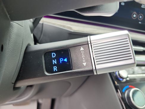 Used 2024 Hyundai Santa Fe Calligraphy FWD image 14