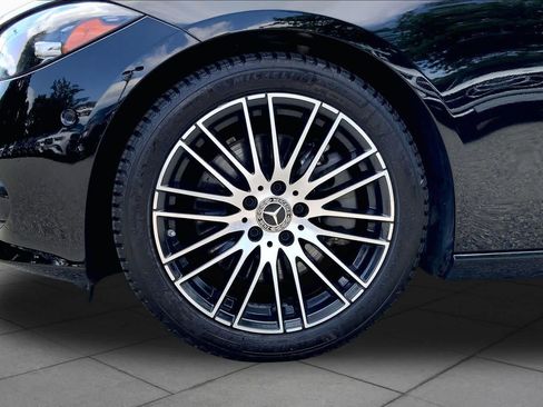 Used 2023 Mercedes-Benz C 300 4MATIC Sedan image 11