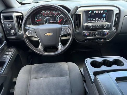 Used 2018 Chevrolet Silverado 1500 LT w/ All Star Edition AWD/4WD image 23