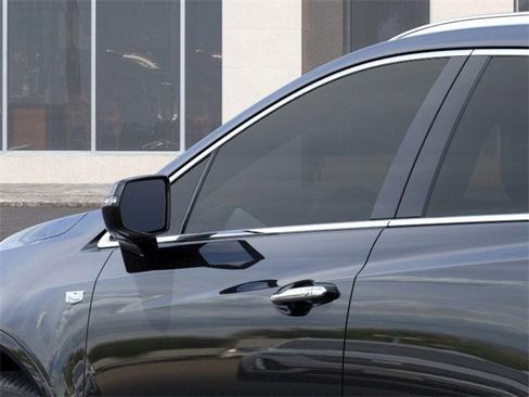 New 2025 Cadillac XT5 Luxury w/ LPO, Floor Liner Package image 12