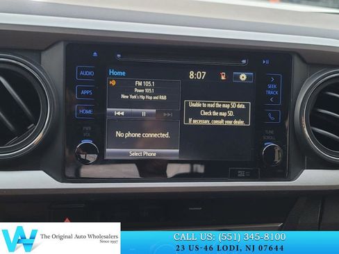 Used 2017 Toyota Tacoma SR5 image 18