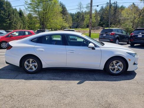 Used 2022 Hyundai Sonata SE FWD image 8