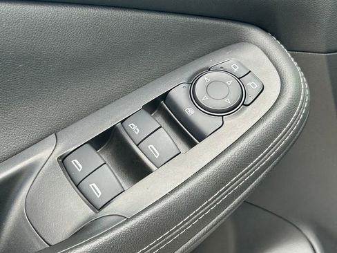 Used 2025 Buick Encore GX Preferred FWD image 21
