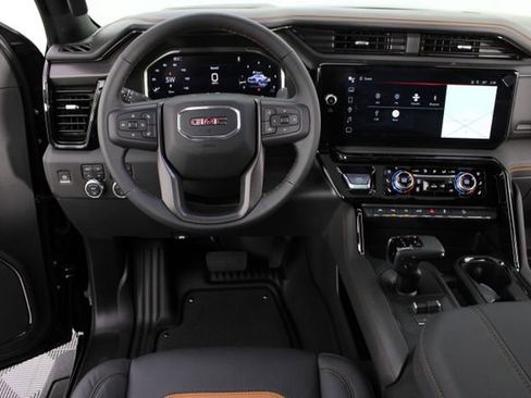 New 2026 GMC Sierra 1500 AT4 w/ AT4 Premium Package AWD/4WD image 14