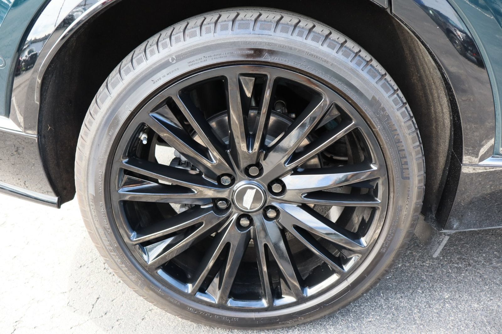 Used 2024 Cadillac Lyriq Luxury AWD/4WD image 51