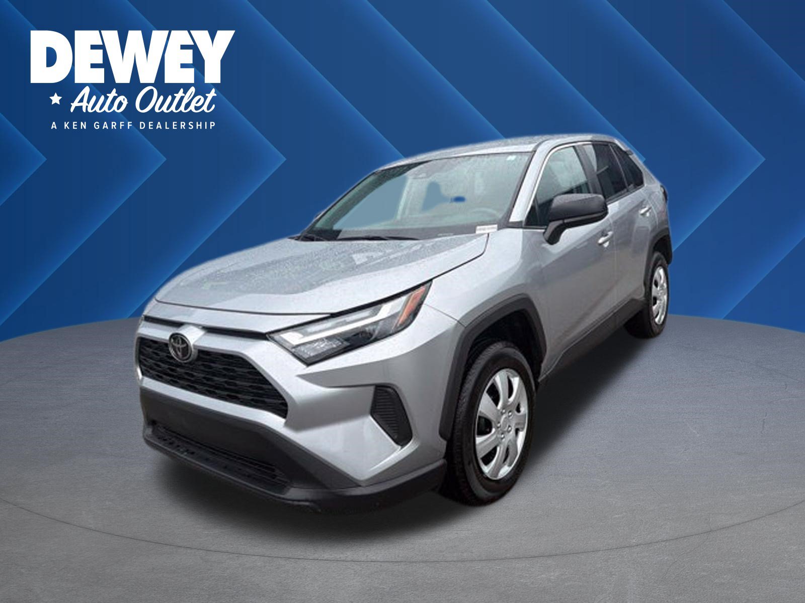 Used 2025 Toyota RAV4 LE AWD/4WD image 1