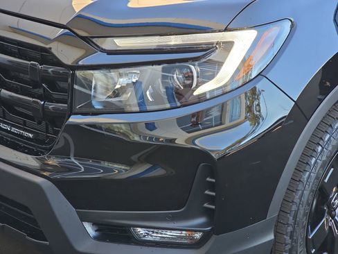 New 2026 Honda Ridgeline Black Edition image 31