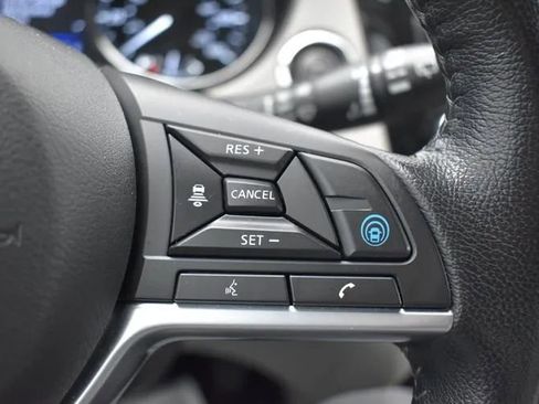 Used 2021 Nissan Rogue Sport SL AWD/4WD image 24