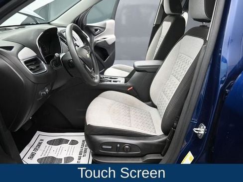 Used 2022 Chevrolet Equinox LS w/ LS Convenience Package AWD/4WD image 17