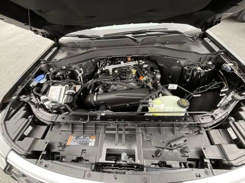 New 2026 Ford Explorer Active w/ Active Comfort Package image 26
