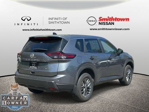 Used 2025 Nissan Rogue S AWD/4WD image 9