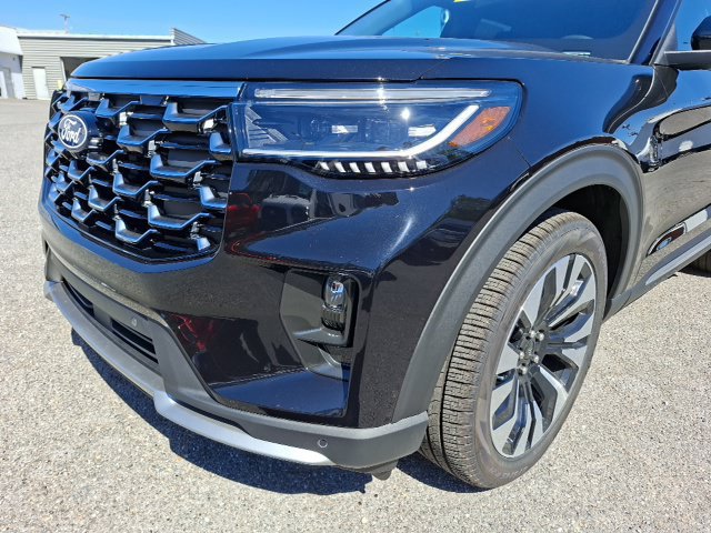 New 2027 Ford Explorer Platinum RWD image 9