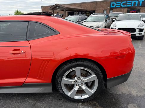 Used 2010 Chevrolet Camaro SS w/ LPO, Ground Effects Package RWD image 43
