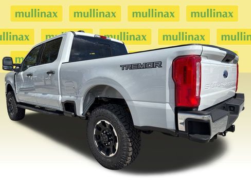 New 2026 Ford F250 XLT image 4