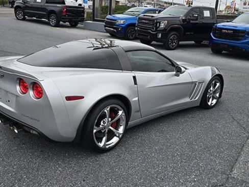 Used 2012 Chevrolet Corvette Grand Sport w/ 3LT Preferred Equipment Group image 6