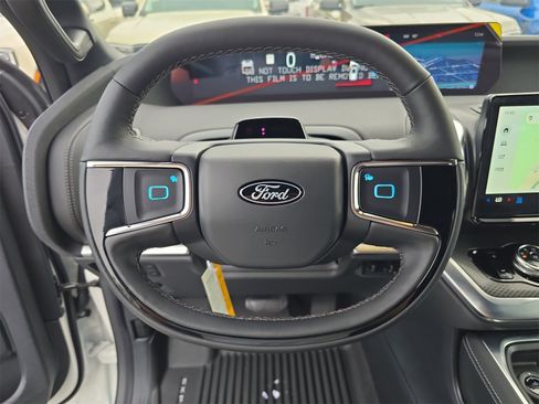 New 2025 Ford Expedition Platinum w/ Stealth Performance Package image 27