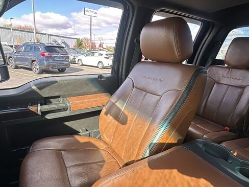 Used 2016 Ford F450 Platinum w/ Platinum Package image 13