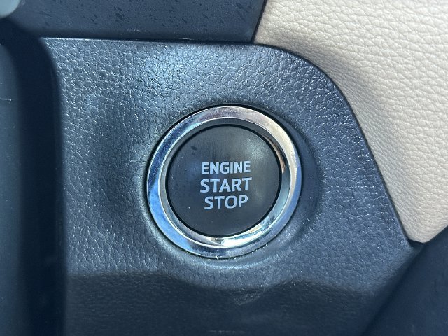 Certified 2024 Toyota RAV4 XLE FWD image 30