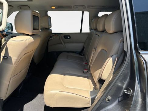 Used 2018 Nissan Armada Platinum w/ Interior Lighting Package RWD image 24