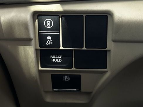 Used 2024 Acura RDX SH-AWD image 23