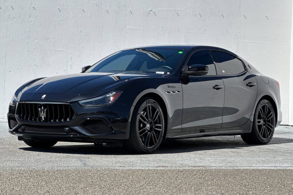 Used 2023 Maserati Ghibli Modena RWD image 7