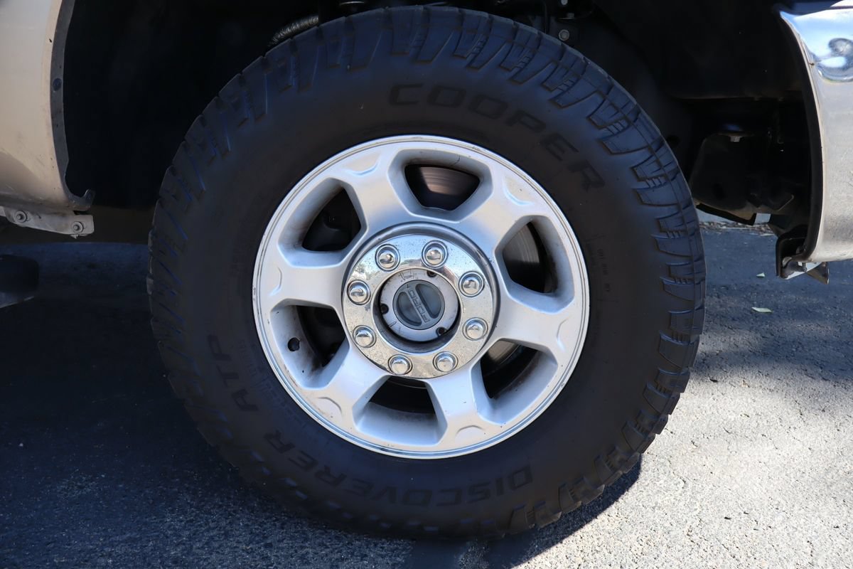 Used 2014 Ford F350 XLT w/ XLT Interior Package AWD/4WD image 42
