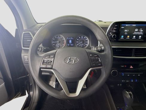 Used 2020 Hyundai Tucson SE image 13