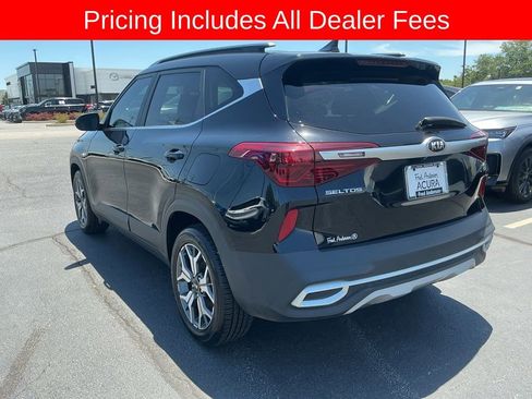 Used 2021 Kia Seltos EX AWD/4WD image 3