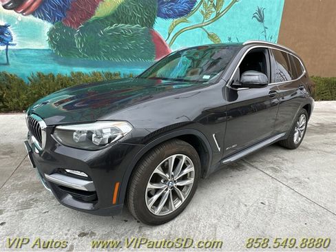 Used 2018 BMW X3 xDrive30i AWD/4WD image 12