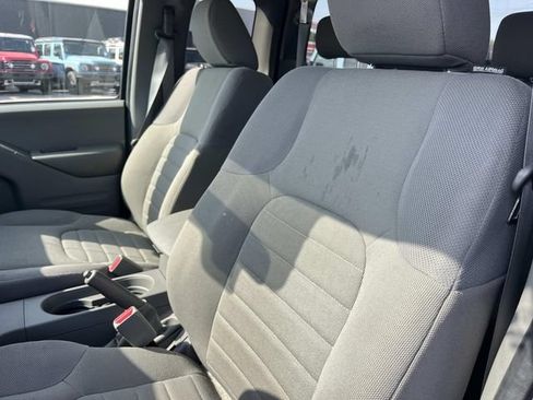 Used 2019 Nissan Frontier S RWD image 21