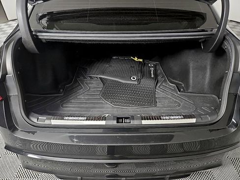 Used 2023 Lexus IS 350 F Sport image 32